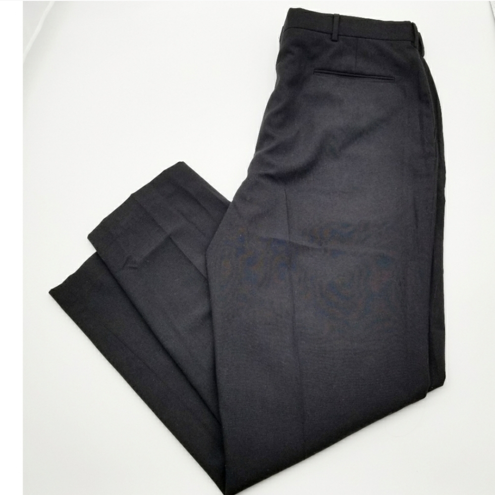 American Trouser black dress pant size 40 x 32
